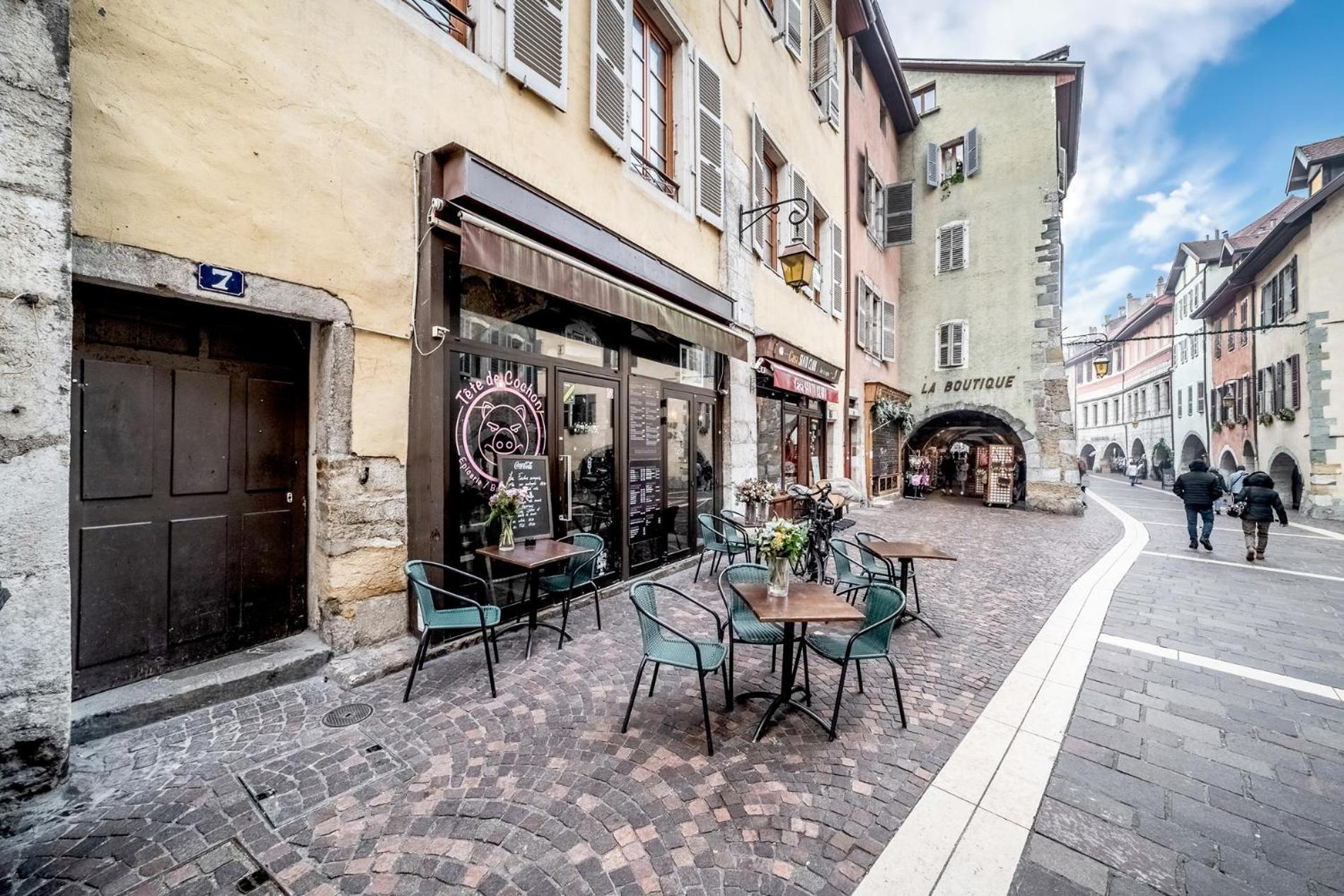 Coeur Vieille Ville Анси Экстерьер фото